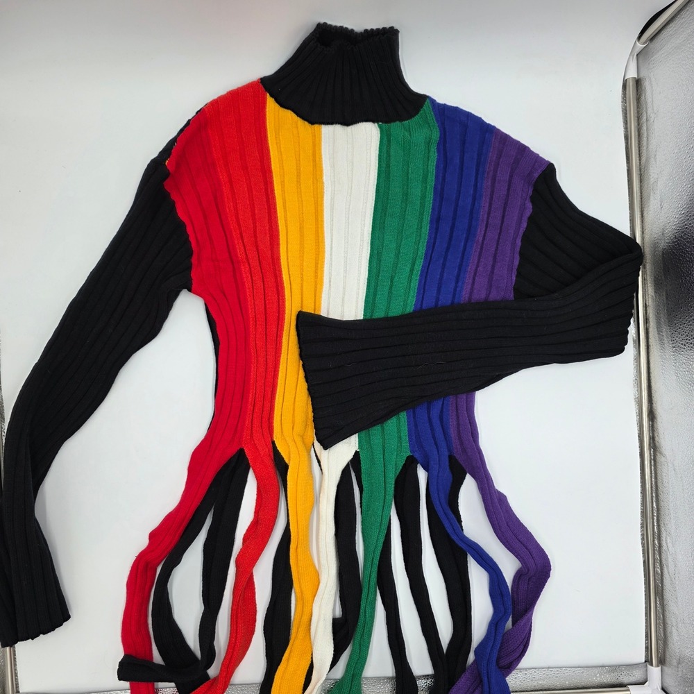 N°1 Los Angeles Rainbow Striped Ribbed Mock Neck Fringe Sweater Large N0268